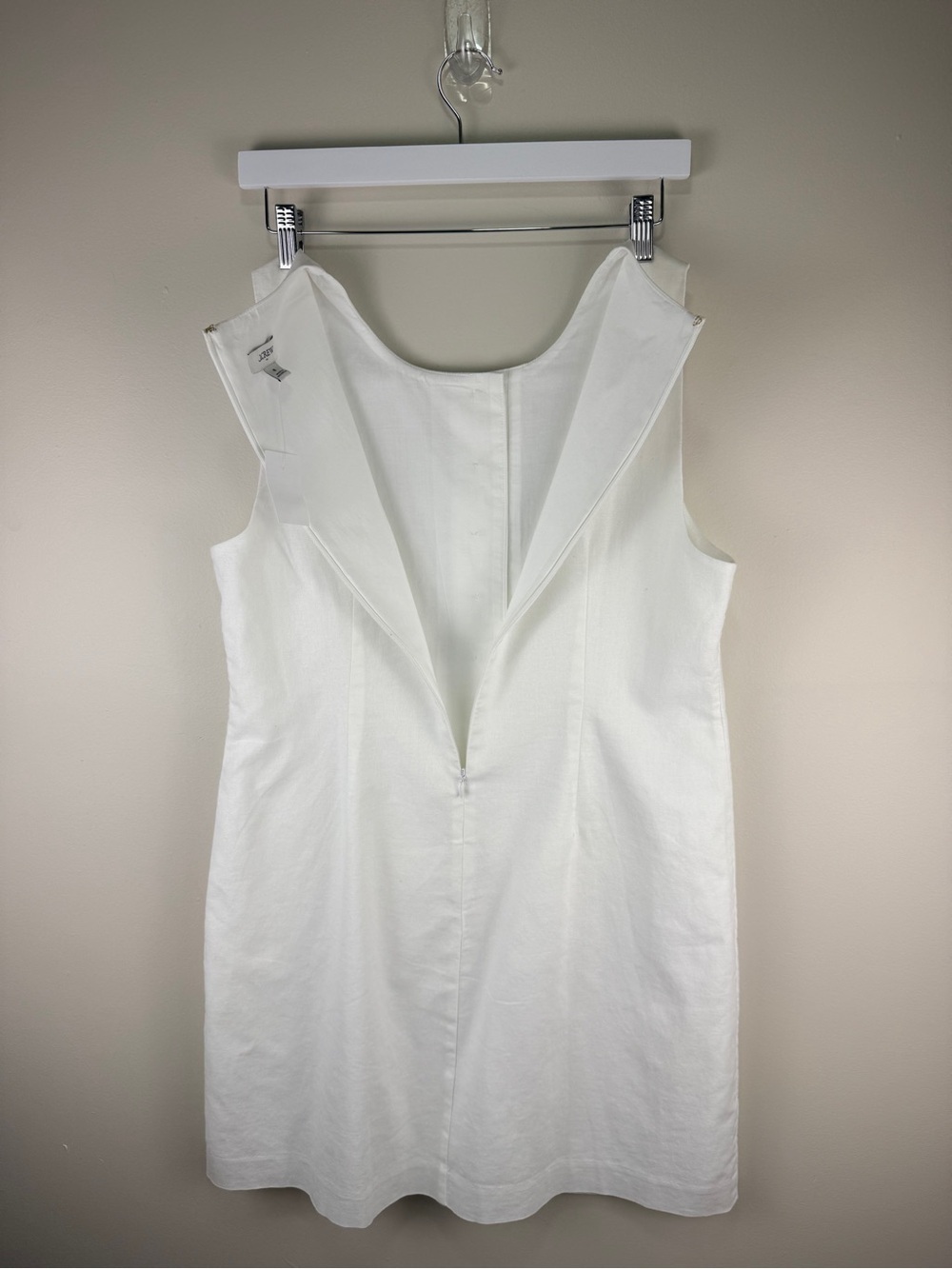 J. Crew Sleeveless White Button-Front Shift Dress size 8 - Picture 4 of 11